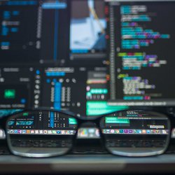 SOFTWARE AND COMPLEX SYSTEMS ENGINEERING